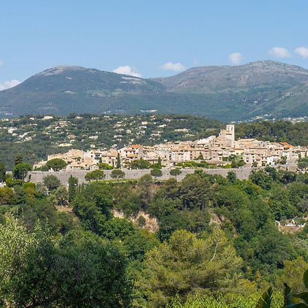 Les Yuccas -Maison Neuve Avec Un Jardin A Saint Paul De Vence Luaran gambar